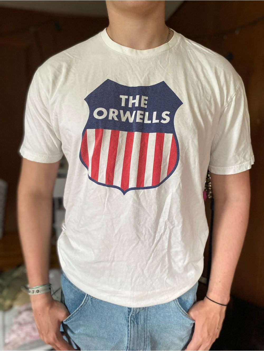 Men's White Graphic Logo T-Shirt